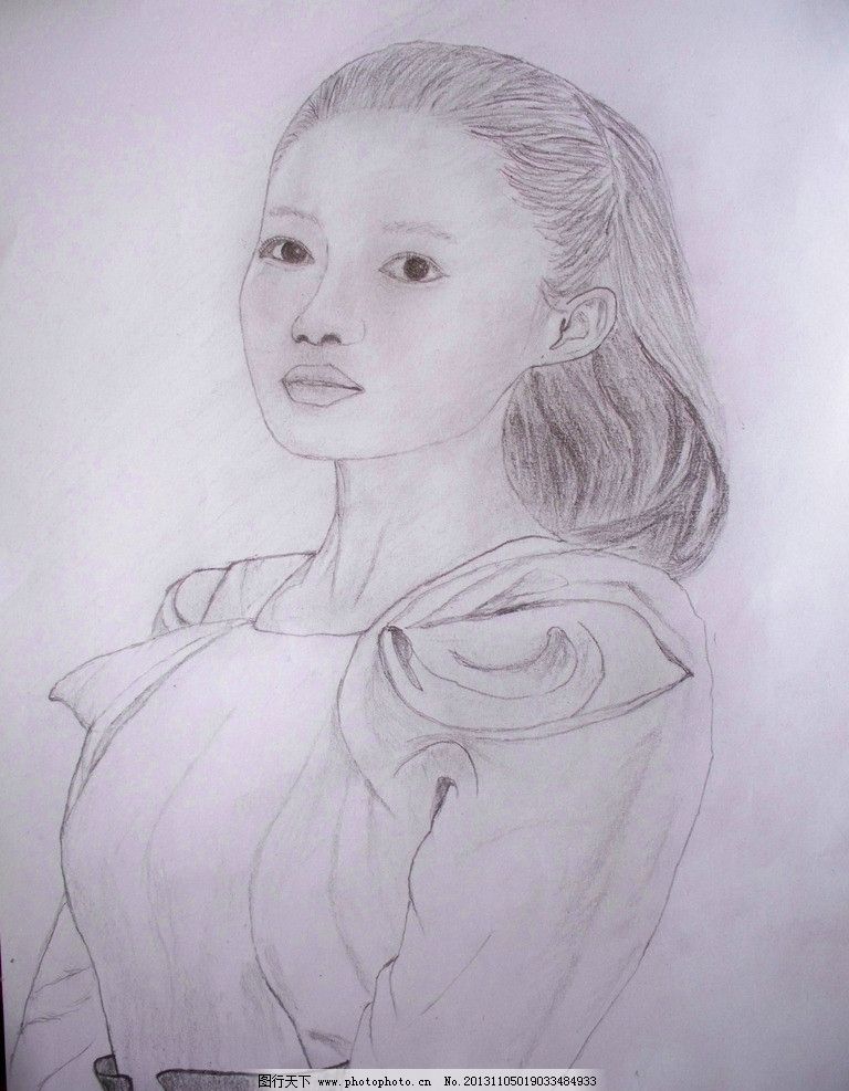古装男素描铅笔画展示