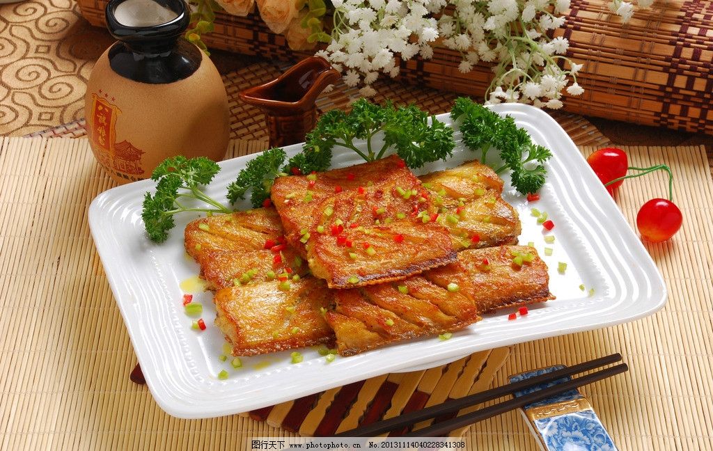 刀鱼干煎红烧图片