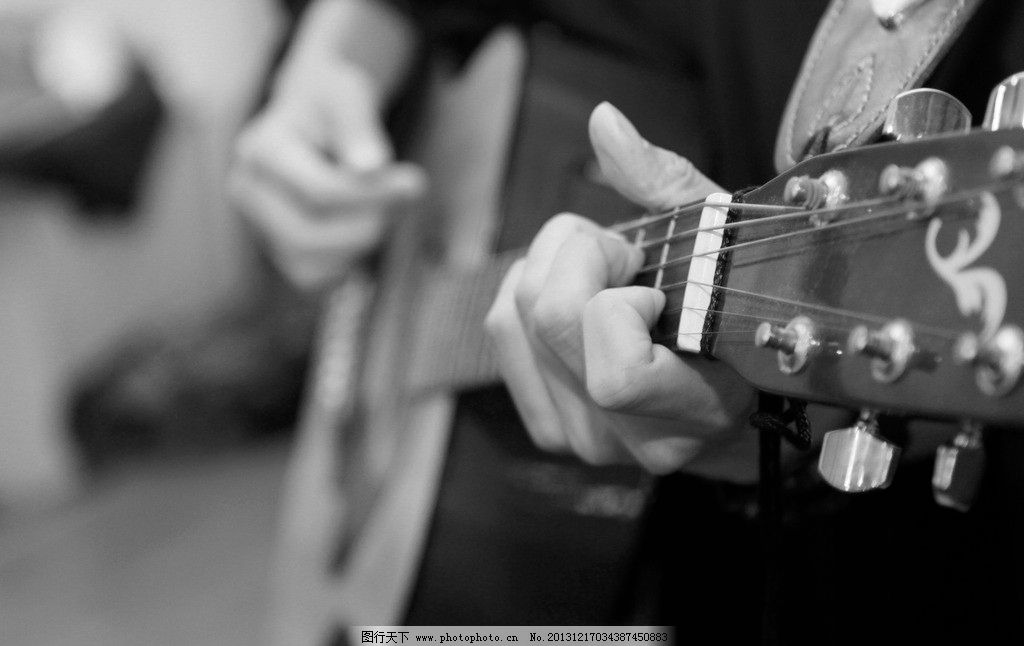 吉他男孩的梦想图片